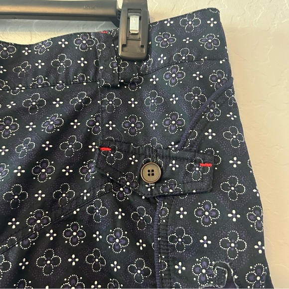 Oilily black and navy floral print embroidered skirt size 44 US 16 - Picture 2 of 16